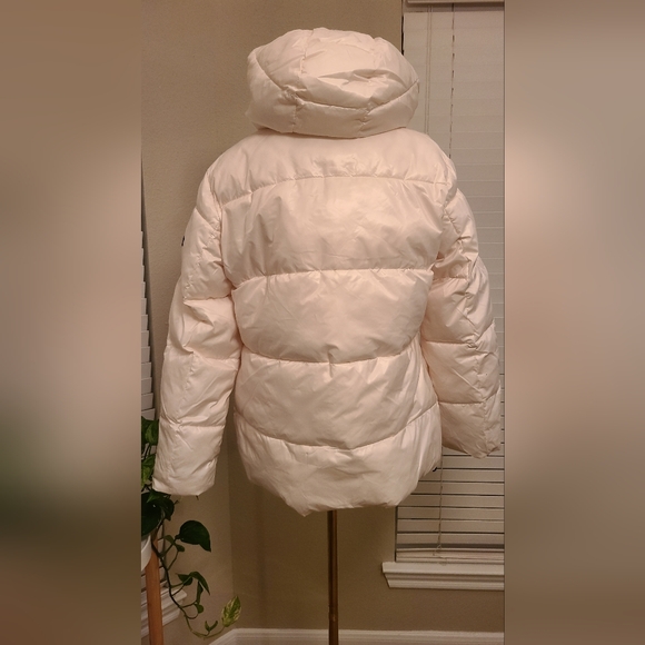 Two by Vince Camuto - Picture 4 of 5